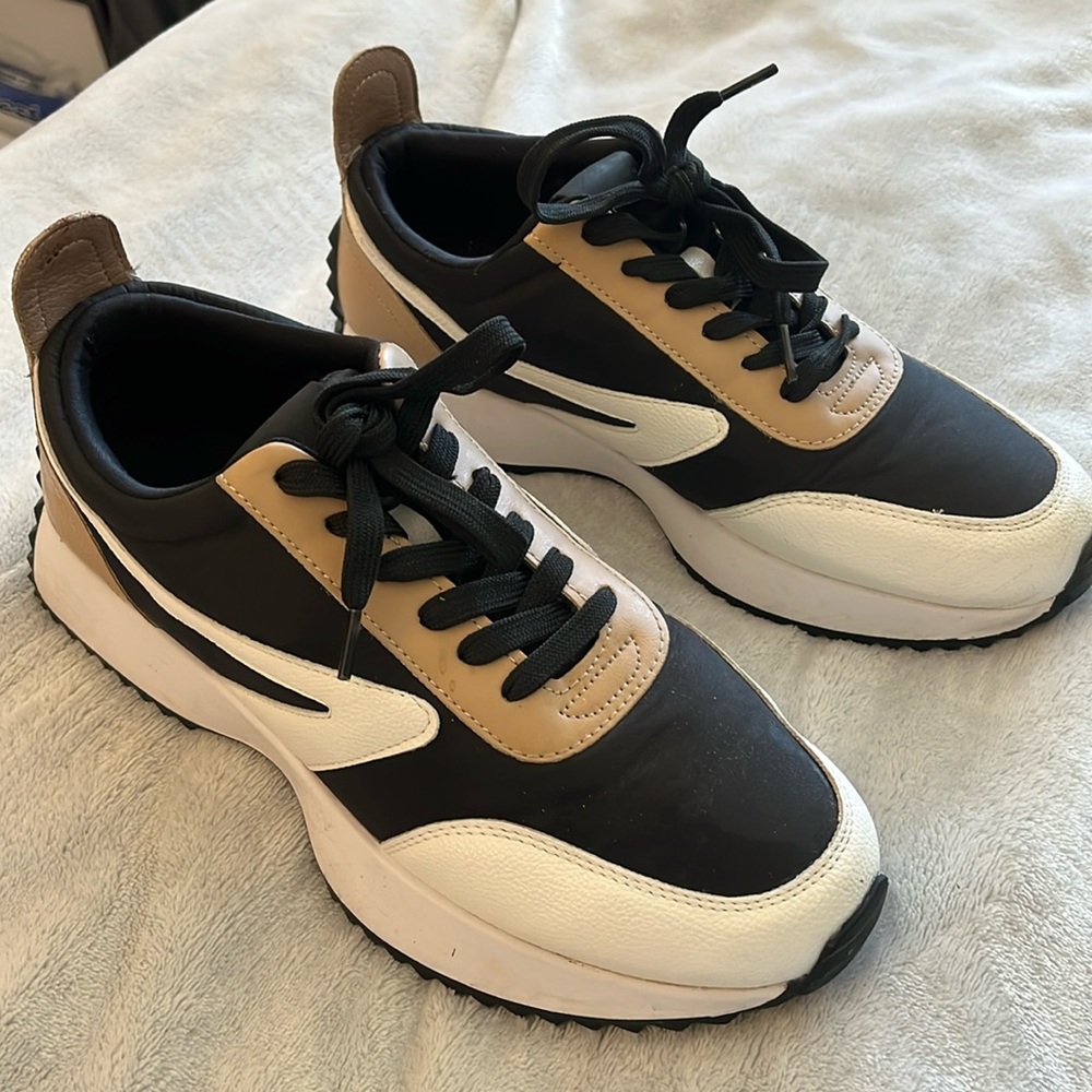 Dolce Vita Fashion Sneakers | Trendy | Street Style